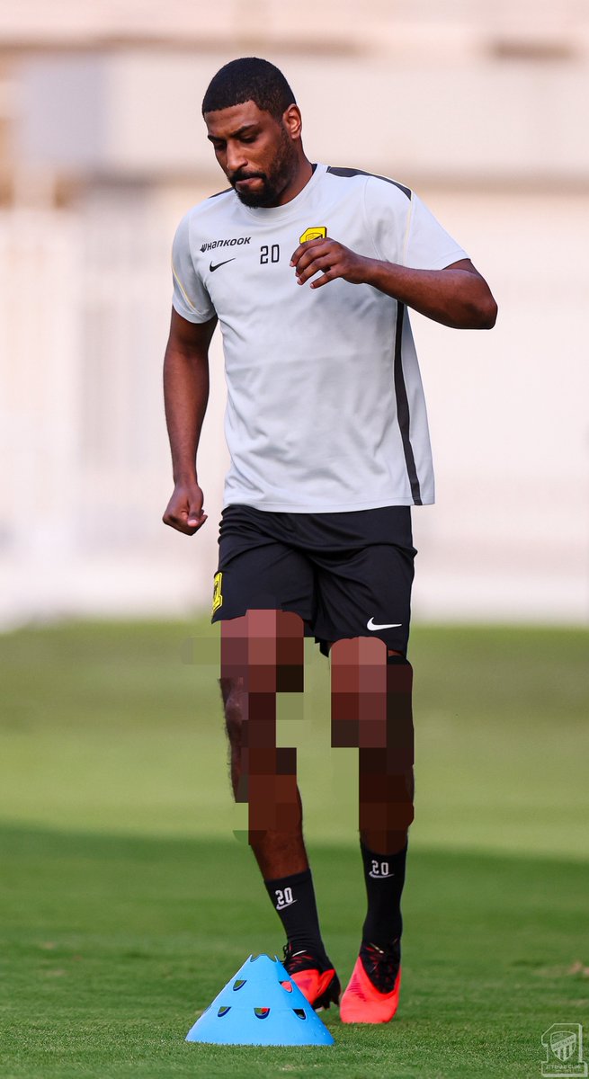 InsiderItti's tweet photo. 🚨🚨🚨🚨🚨 الرياضية |

واصل الثنائي "أحمد شراحيلي" &amp; "محمدو دومبيا" برنامجهما التأهيلي في عيادة النادي https://t.co/fzogHNT26o