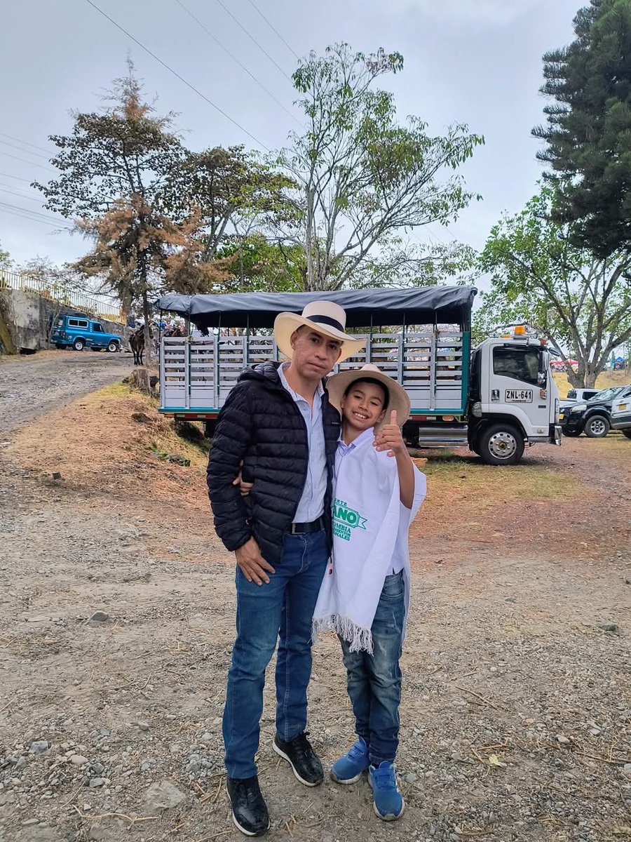 1edwinmeneses's tweet photo. #Cabalgata2026 La Sierra ©🇬🇦🇨🇴 https://t.co/KIFQppqNtY