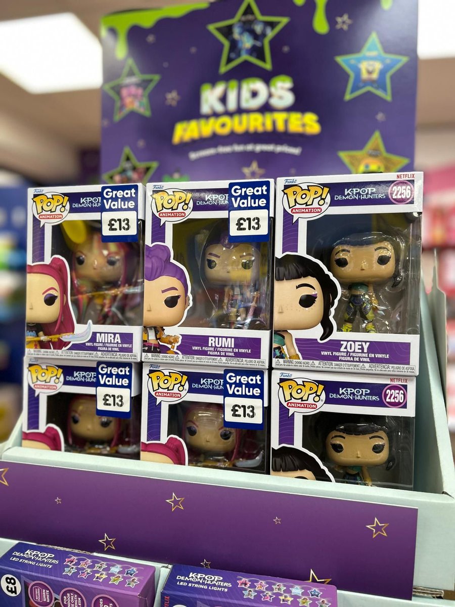ChurchSquareSC's tweet photo. 🎮 KPOP Demon Hunters has landed at The Works, Church Square!

Get the official Funko Pop figures and explore themed school materials like notepads and so much more! 🙌✨

Pop in and discover the brilliant KPOP Demon Hunters collection!
📍 The Works, Church Square, St Helens https://t.co/K9KVbzhOgy