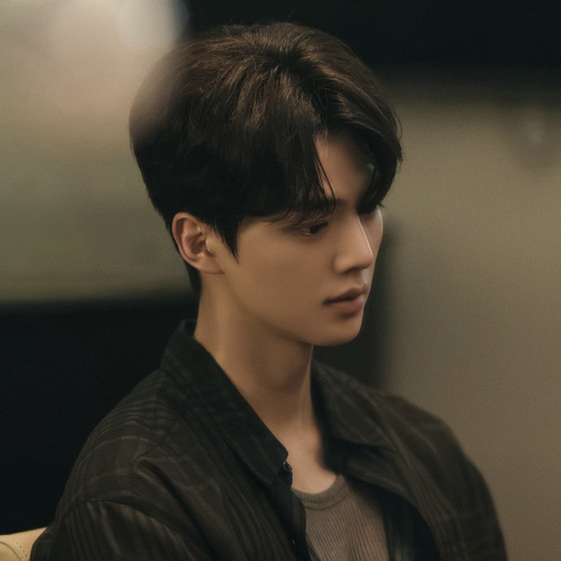 iwuxbsl's tweet photo. 내 동그라미꽃대지뚱냥이 뒤로가면 갈수록 멘헤라스택 착착 쌓아서 뼈말라되는거 ㅅㅂ https://t.co/C6p3UtmLoV
