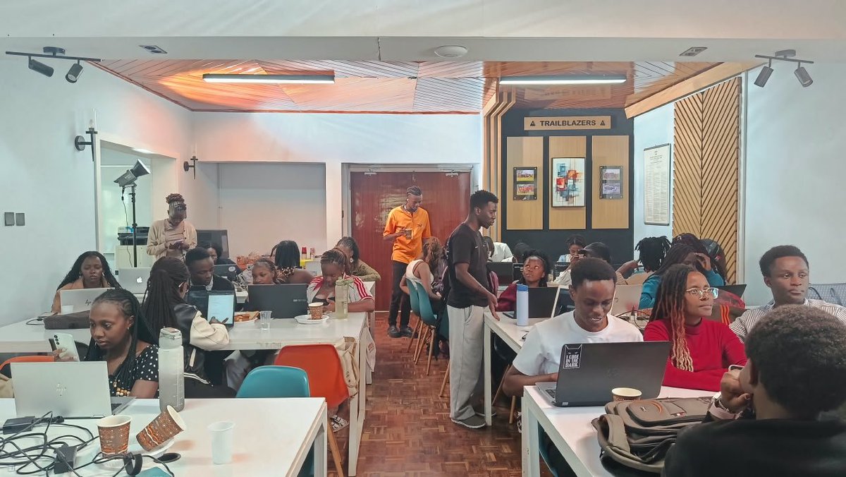 Behlly246865's tweet photo. From a whiteboard idea to a working demo. 🚀

Built, broke, fixed, learned  and had fun doing it. 😂

One hackathon, one challenge, one solution.

What a day! ❤️

#BuildWithAT #WeLoveNerds #ATCommunityNBO #WomenInTech https://t.co/FHQfMLP1Vy
