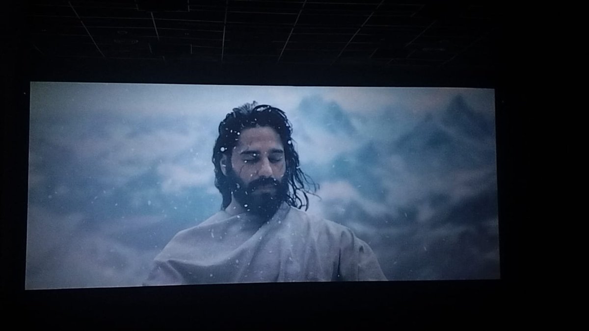 _SherSingh_'s tweet photo. Never thought I’d be asking for more folklore action Sid and yet here we are 😭✨ he was genuinely so good #TheVvaan #SidharthMalhotra https://t.co/0GxTJ4nsFL