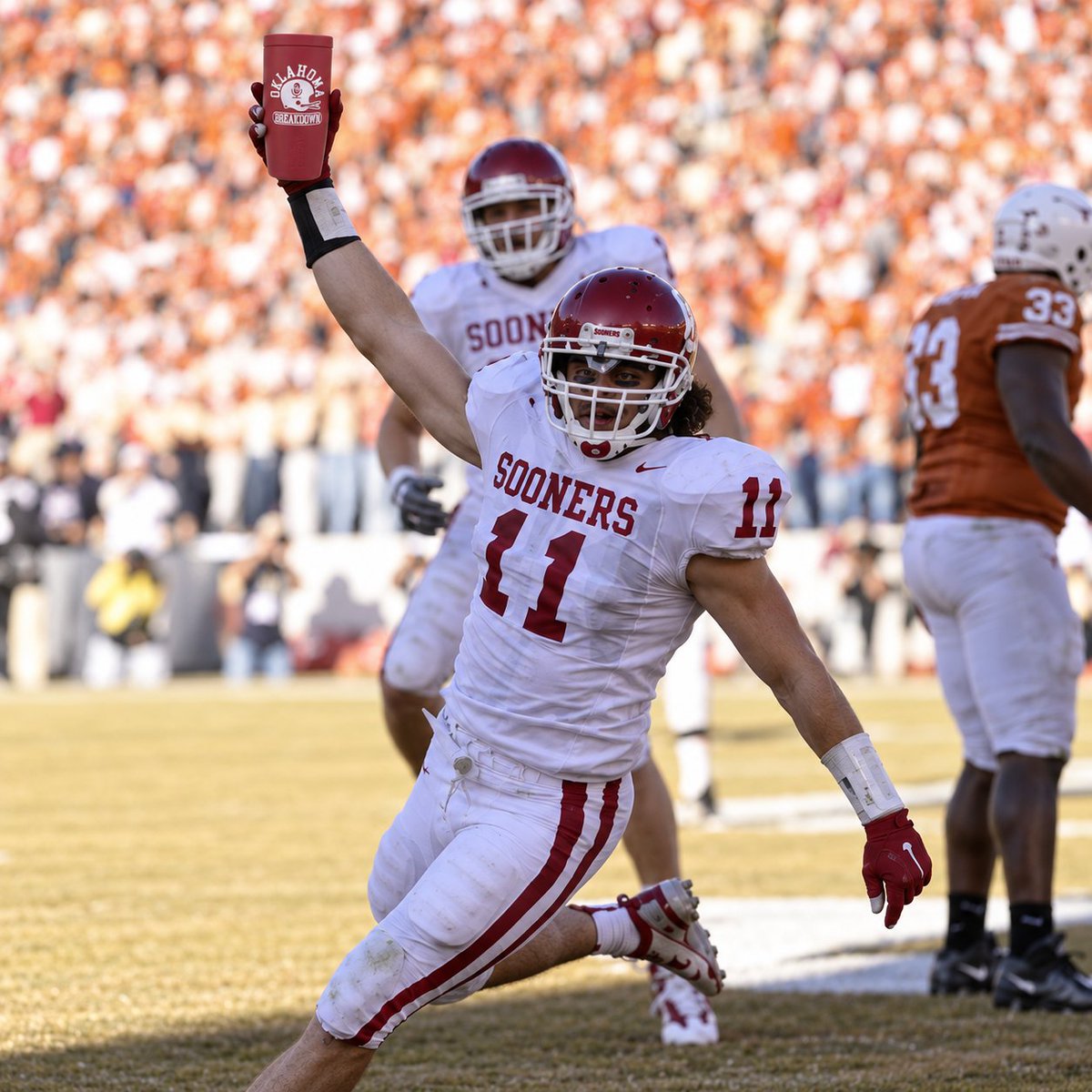 jbryanporter's tweet photo. 🚨 Oklahoma Breakdown '26 limited edition cup is HERE!

I'm giving one away. Winner picked Friday! Like, comment &amp; repost to enter.

They will go fast. Use code BOOMER for $5 off. Link in bio. https://t.co/xGRpA6EymW