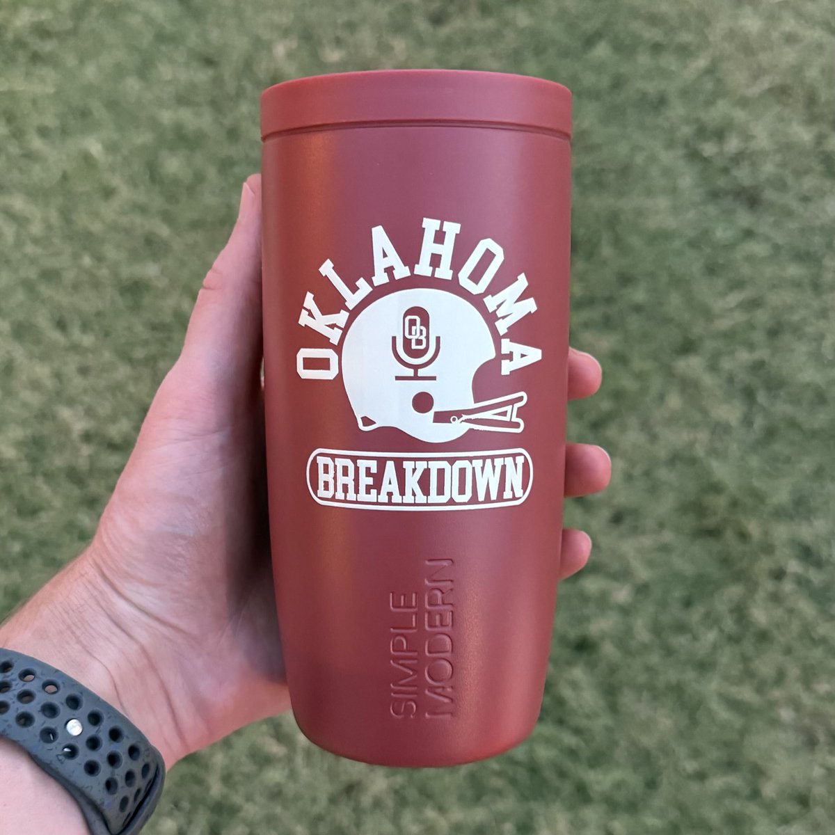 jbryanporter's tweet photo. 🚨 Oklahoma Breakdown '26 limited edition cup is HERE!

I'm giving one away. Winner picked Friday! Like, comment &amp; repost to enter.

They will go fast. Use code BOOMER for $5 off. Link in bio. https://t.co/xGRpA6EymW