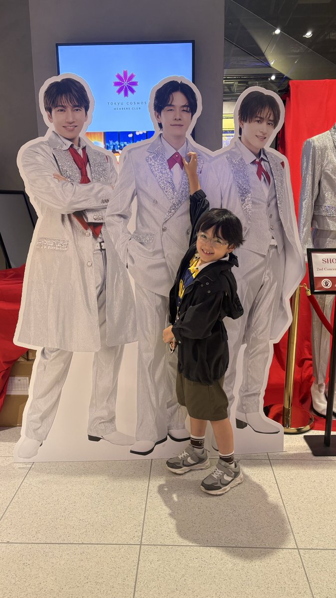 ma_da0501's tweet photo. #ORBcafe
#SHOW_WA
#井筒雄太
#塩田将己
衣装見た瞬間、つっつん!てどれか分かった
あせい凄い😳
その場に居たrubyさんに凄いと言ってもらえてた笑 ガチオタ。あせいwww
てかゲリラインライかよー😭3人でお風呂入ってたわ、、、、笑 https://t.co/H7atFye2hC