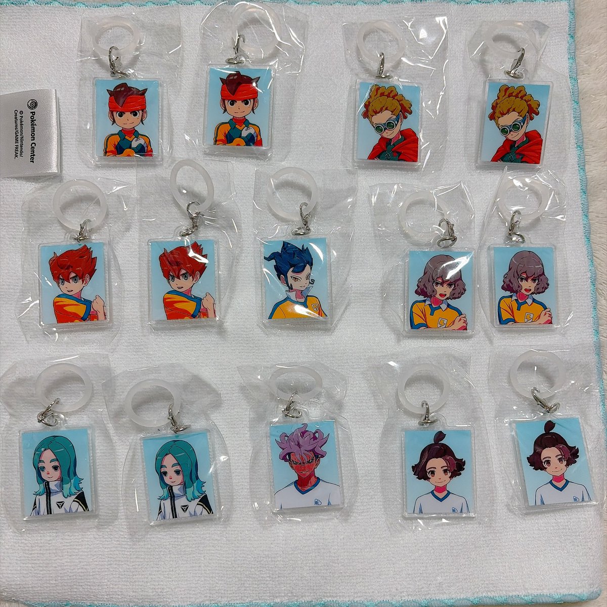 a_k_a_Blue_Rose's tweet photo. 【交換譲渡】イナズマイレブン 選手名鑑風ゆらゆらマーカー

譲: 円堂守,鬼道有人,松風天馬,剣城京介,神童拓人,笹波雲明,桜咲丈二, 木曽路兵太
求:豪炎寺修也

円堂,天馬,雲明,桜咲,木曽路は譲渡可
※鬼道,剣城,神童は上記含め纏めて交換頂ける方のみ
Yahooフリマ経由大歓迎↓
https://t.co/IMk2A4zi6d https://t.co/oZBxBZ44af