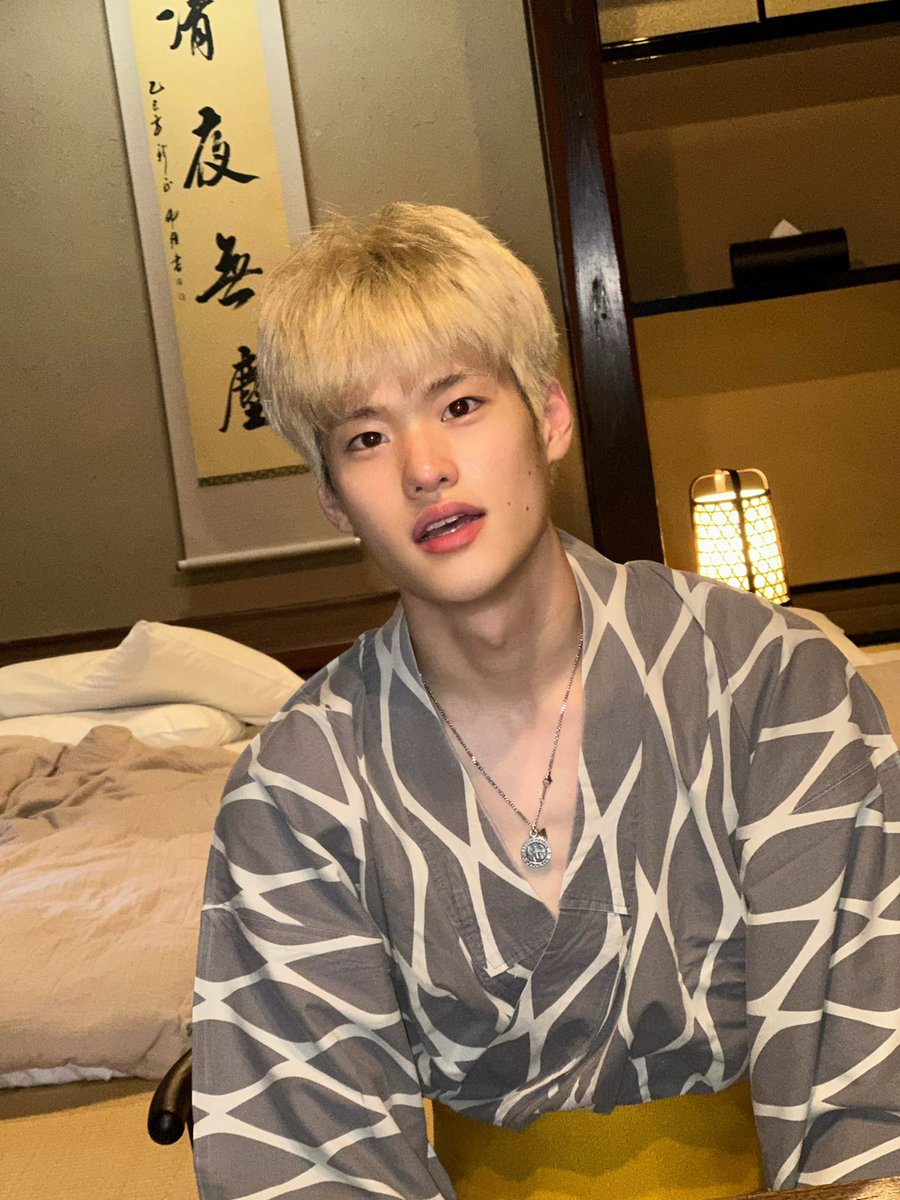 mylittlekkikki's tweet photo. 이런시발............ https://t.co/NMjX52s6Rv