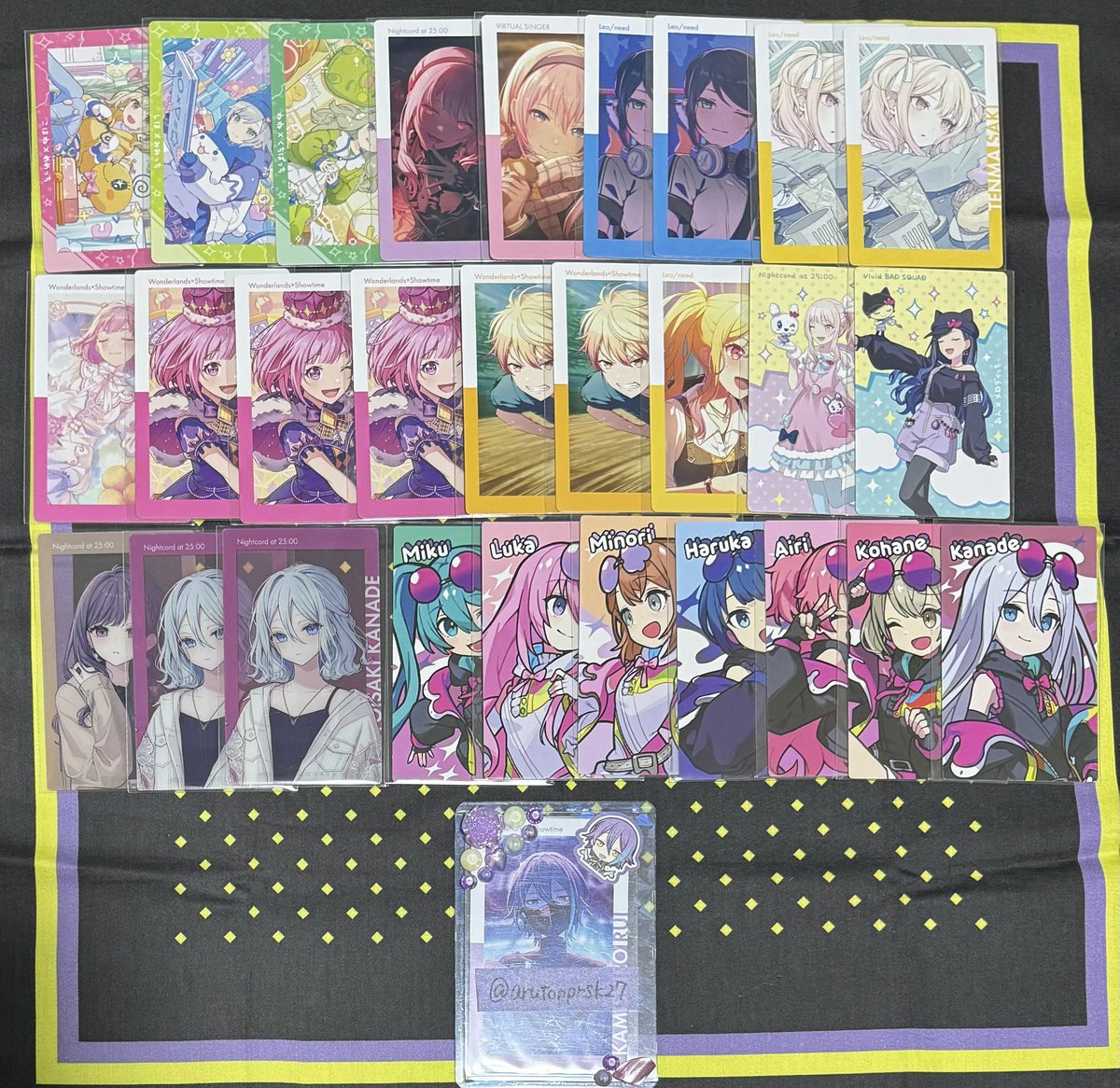 arutonprsk27's tweet photo. プロセカ エピカ 交換 たまごっち ZOZO コネライ クリフェス

譲: ミク リン レン ルカ KAITO MEIKO 一歌 咲希 志歩 穂波 みのり 遥 愛莉 雫 こはね 杏 彰人 冬弥 司 えむ 寧々 奏 まふゆ 瑞希 絵名

求: 4枚目 類

2枚以上での取引のみ
お気軽にお声がけ下さい🙇‍♀️ https://t.co/UnVVzxhB3K