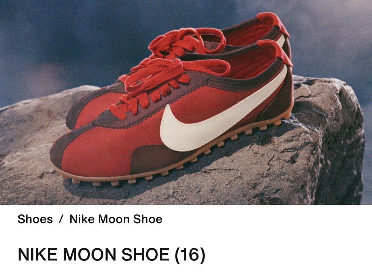 LiliesHome_'s tweet photo. #LISA x NIKE MOON SHOE👟❤️

#LISAxNIKE
@wearelloud 
🧁☑️ https://t.co/8NNntyIFAE