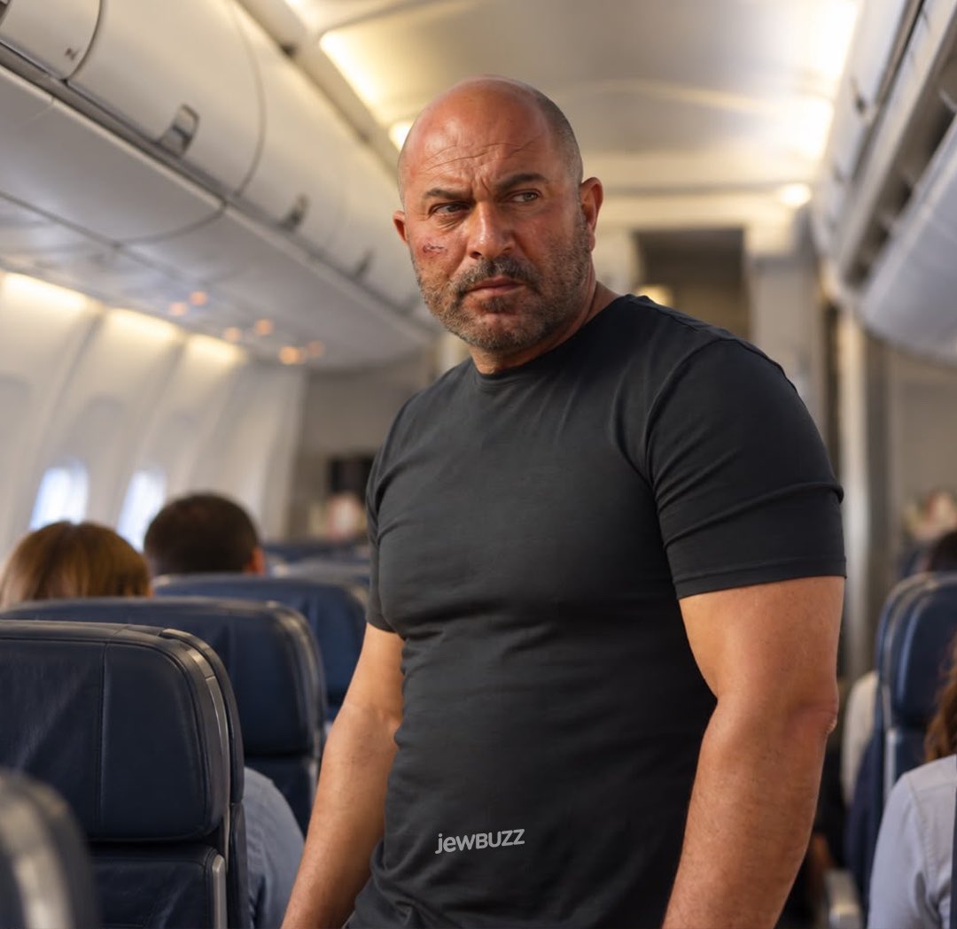 jewbuzz's tweet photo. Flydubai : voici le passager qui a neutralisé le terroriste et fait atterrir l’avion https://t.co/EcKFCAflY6