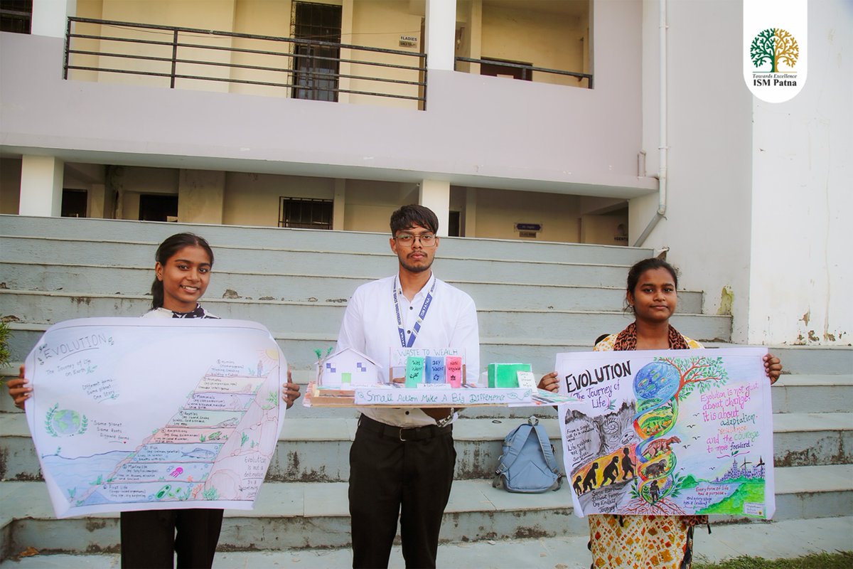 ISMPatna's tweet photo. Sharing a few glimpses from the NSS Event - @ISMPatna & Tarumitra Nature Week.
A celebration of nature, awareness, and collective action for a greener tomorrow.
Take a look at some memorable moments from the event! 
.
.
.
.

#EnvironmentalAwareness #EcoFriendly #NatureAwareness #Students #SaveTrees #SaveOurEarth