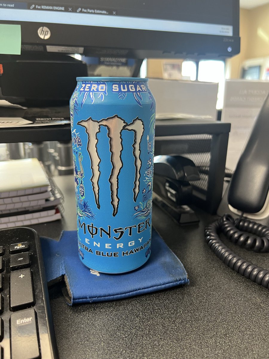 RAlan61929's tweet photo. I made need another after this lol
Running on 3 hours sleep and a long day ahead.

HAPPY HUMP DAY https://t.co/jftVUKLPXs