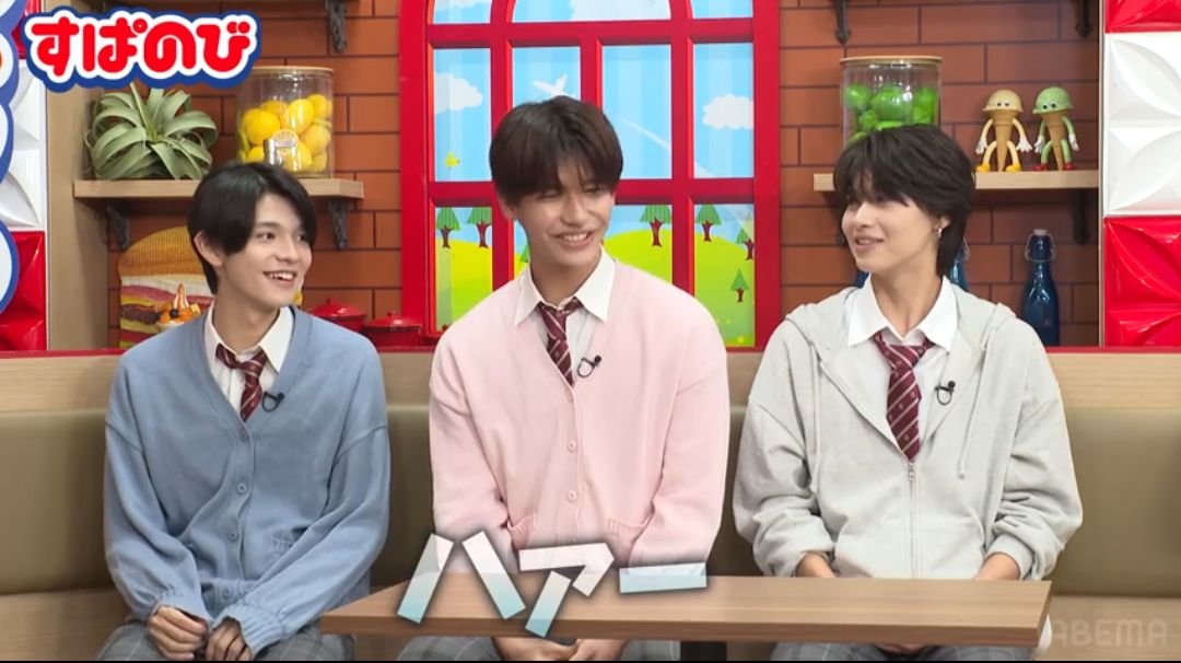 non_oO_'s tweet photo. 井上さんに回してくれと言われてクソデカため息ついてるのかわいいWWWWWW https://t.co/0QwXrA8irx