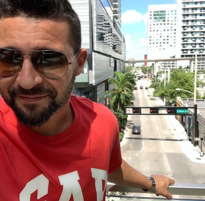 Robert4thompson's tweet photo. A good day in the city. https://t.co/klPPwFuQef