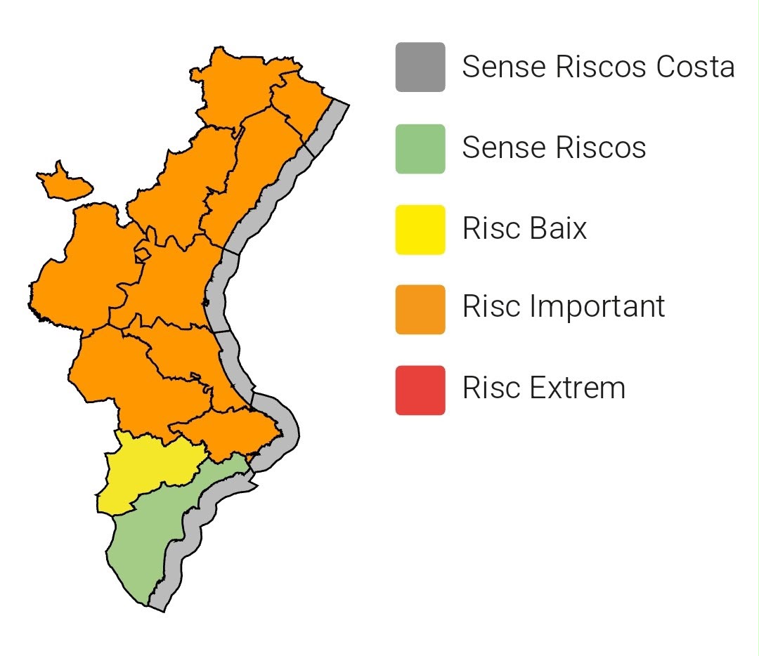 aj_gandia's tweet photo. ⚠️ ATENCIÓ: SUSPENSIÓ DE LES CLASSES demà DIJOUS 1 d'octubre per 🟠 ALERTA TARONJA PER PLUGES I TRONADES i AVÍS ESPECIAL, tal com marca el protocol aprovat pel Consell Escolar Municipal de Gandia. 🌧️⛈️. https://t.co/hsYgZwAjYI