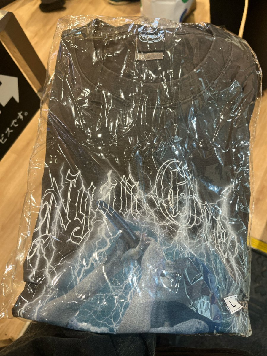 Rush283's tweet photo. ようやっとダメージT買えました（╹◡╹） https://t.co/EeqbY7TnHl