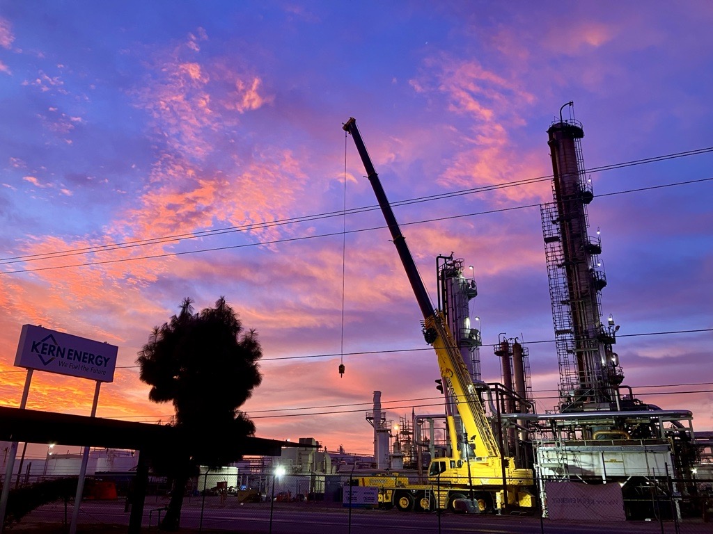 ClearSign's tweet photo. We’re proud to announce that we have been selected alongside @KernEnergyCA  as one of the U.S. Department of Energy (DOE)'s Industrial Technologies Office (ITO) new projects for its Industrial Technology Validation (ITV) program!

As part of the project, ClearSign Core™ Gen 2 Flex Fuel Process Burners will be installed in a heater on the Kern Energy refinery in Bakersfield, CA. This will demonstrate our burner technology operating over a wide range of fuel gases and delivering ultra-low NOx emissions while allowing Kern Energy to use a refinery byproduct fuel gas to offset purchased natural gas consumption and reduce energy costs.

The project will include third-party validation of performance data through the DOE and @BerkeleyLab.

Read the full press release from ClearSign and Kern Energy here: https://t.co/OFlZtF82j4