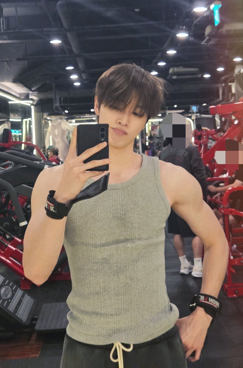gemszip's tweet photo. ใน1วันกุต้องเจอไรบ้าง ไม่มีใครทราบ https://t.co/sWcUjXxtoG
