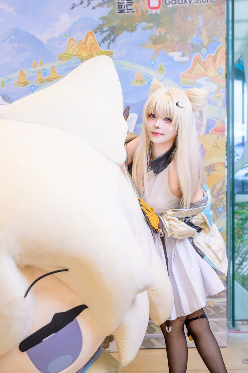 chihyais72's tweet photo. Arknights : Endfield / Perlica
Cos: @miumyu_cosplay https://t.co/CHxVwyN7LL
