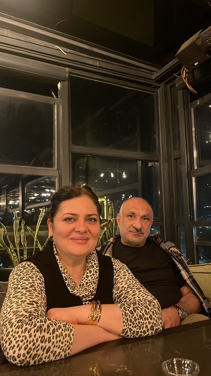 nilfroztrk's tweet photo. @hopexfal O sırada annemle babamın alakasızlığı https://t.co/vU9OnRTq0v