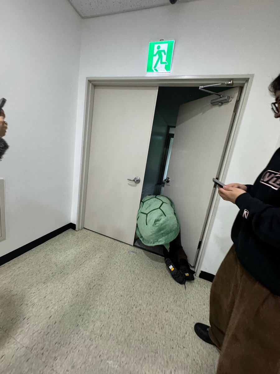 byunsouppp tweet picture