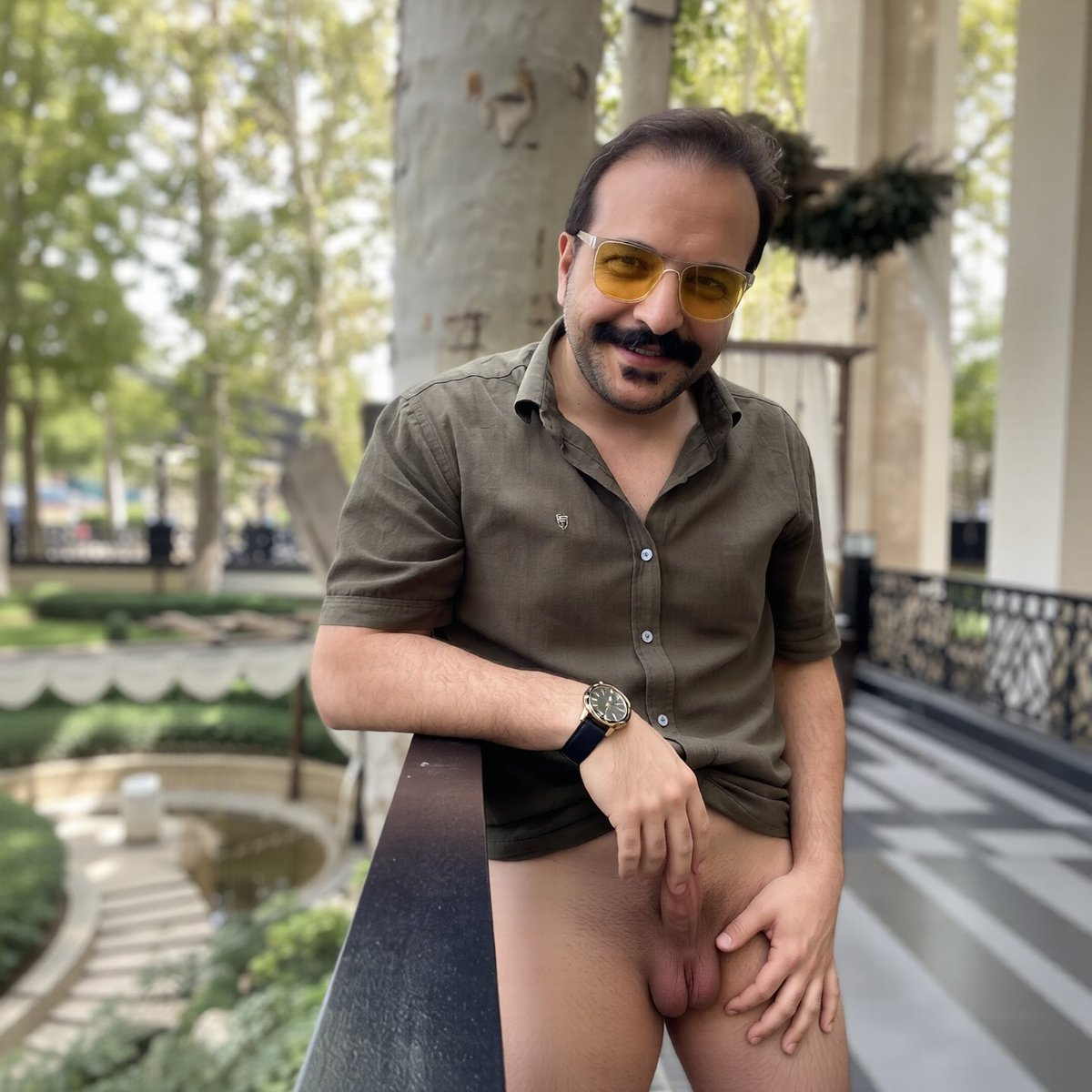 hedonisticwave's tweet photo. @DaniDnazari Both a vagina and a micropenis. https://t.co/WuxZvfJskC