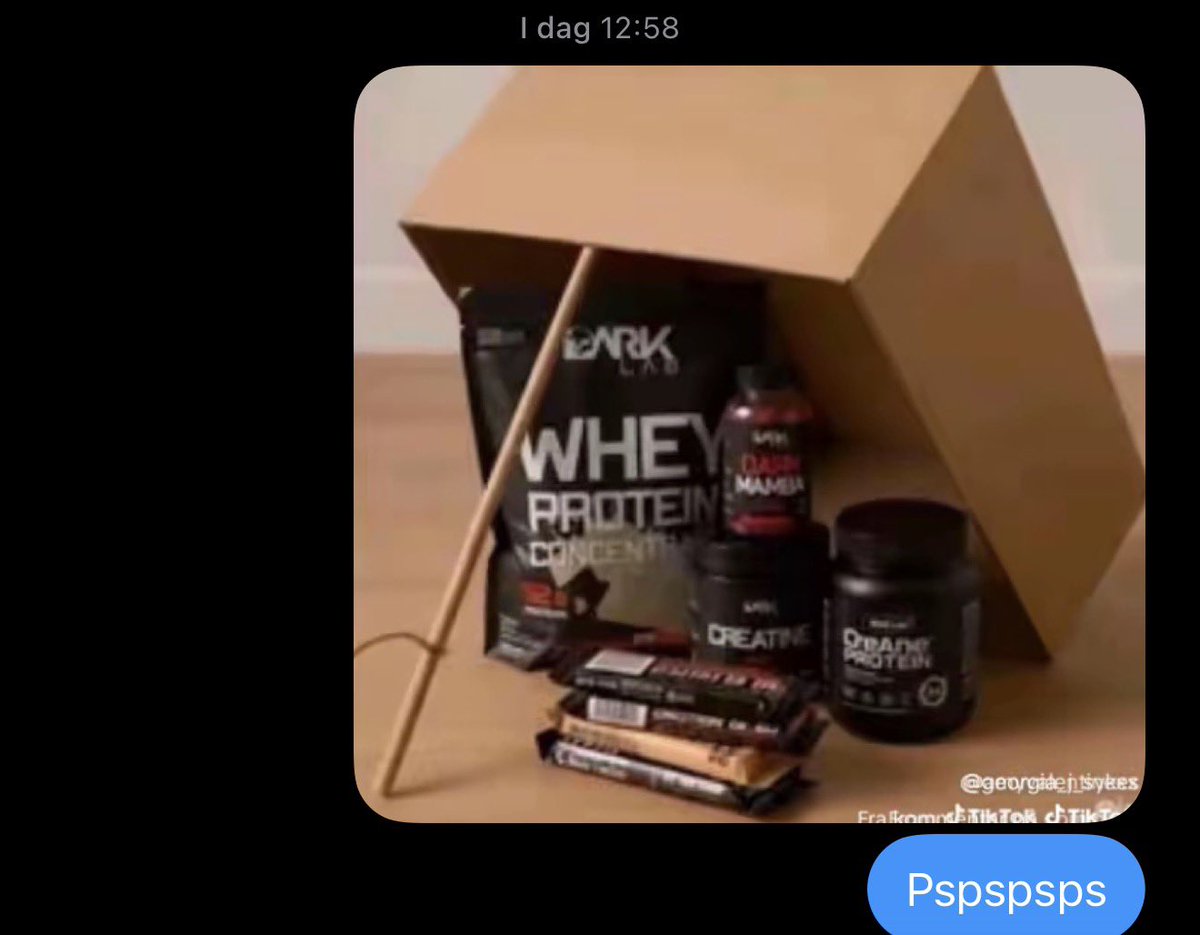 kisuke_x's tweet photo. Typ to gymbro, więc wysłałam mu dzisiaj taką wiadomość XDDD https://t.co/FFtGZfTGfa