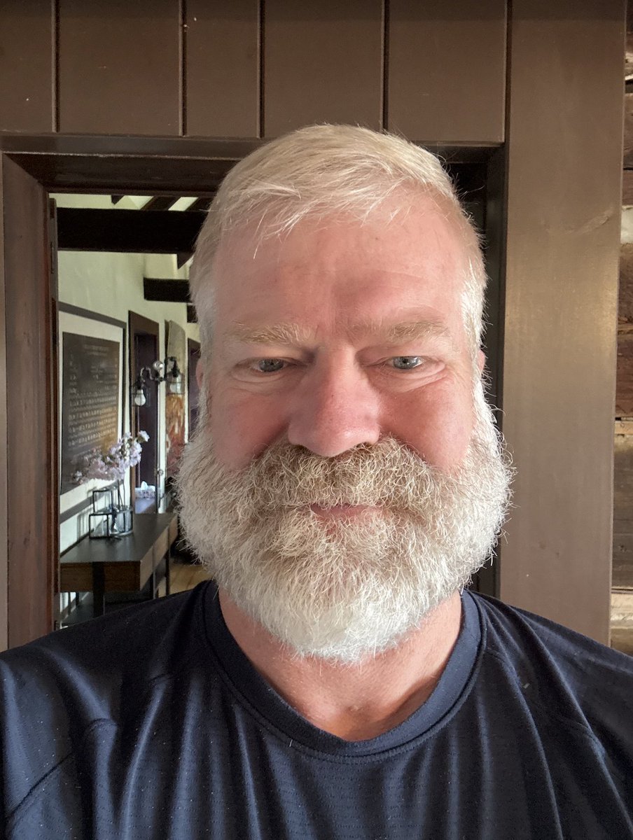 TheSGEM's tweet photo. My six weeks of facial hair end tomorrow as I return to clinical work after being off to recover from TKR surgery. https://t.co/Icq5ClGzcS