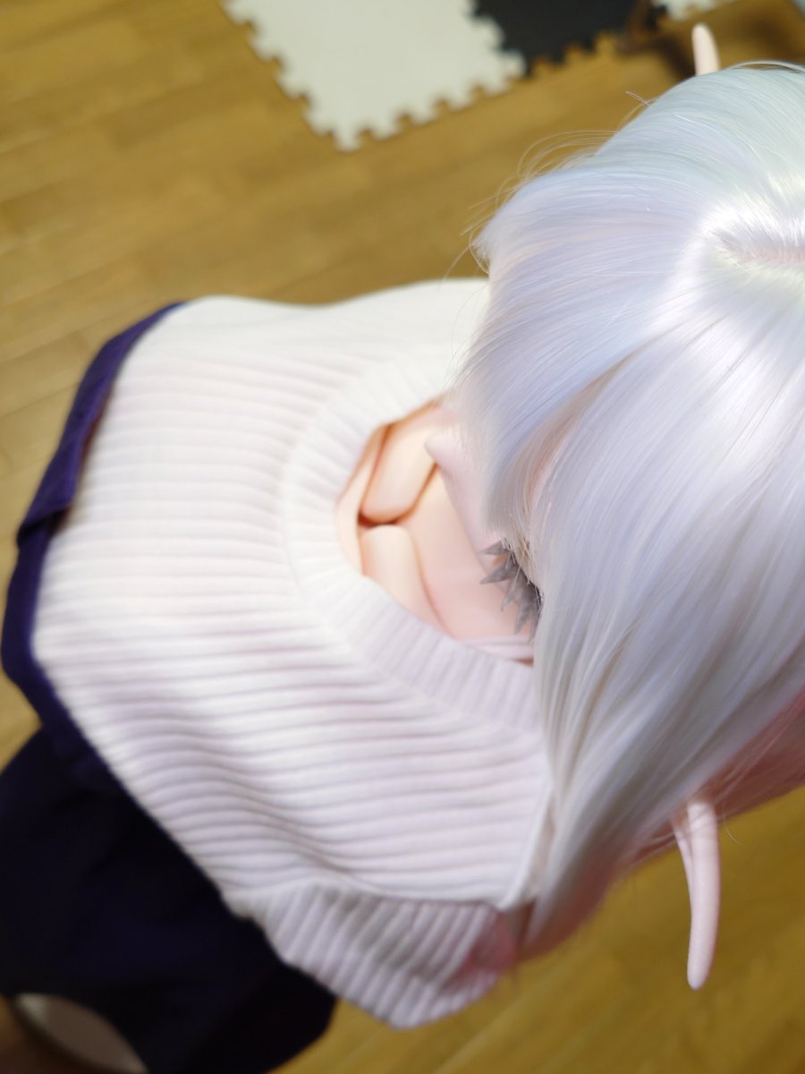 Astlute's tweet photo. お安い子供用size100のワンピース。
首周りがちょっと開くけど良い感じかも_φ(･_･
胸が大きい子なら100でも良さげかな？
＃夢幻閃姫 https://t.co/lhnkHWoNwI