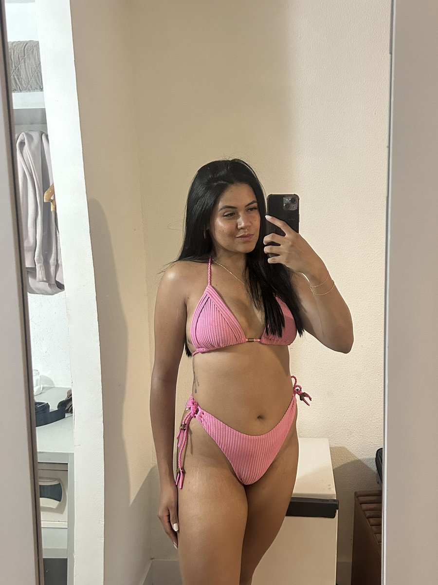 LaysaDaniela3's tweet photo. 🌸 https://t.co/MFBISNJBUQ