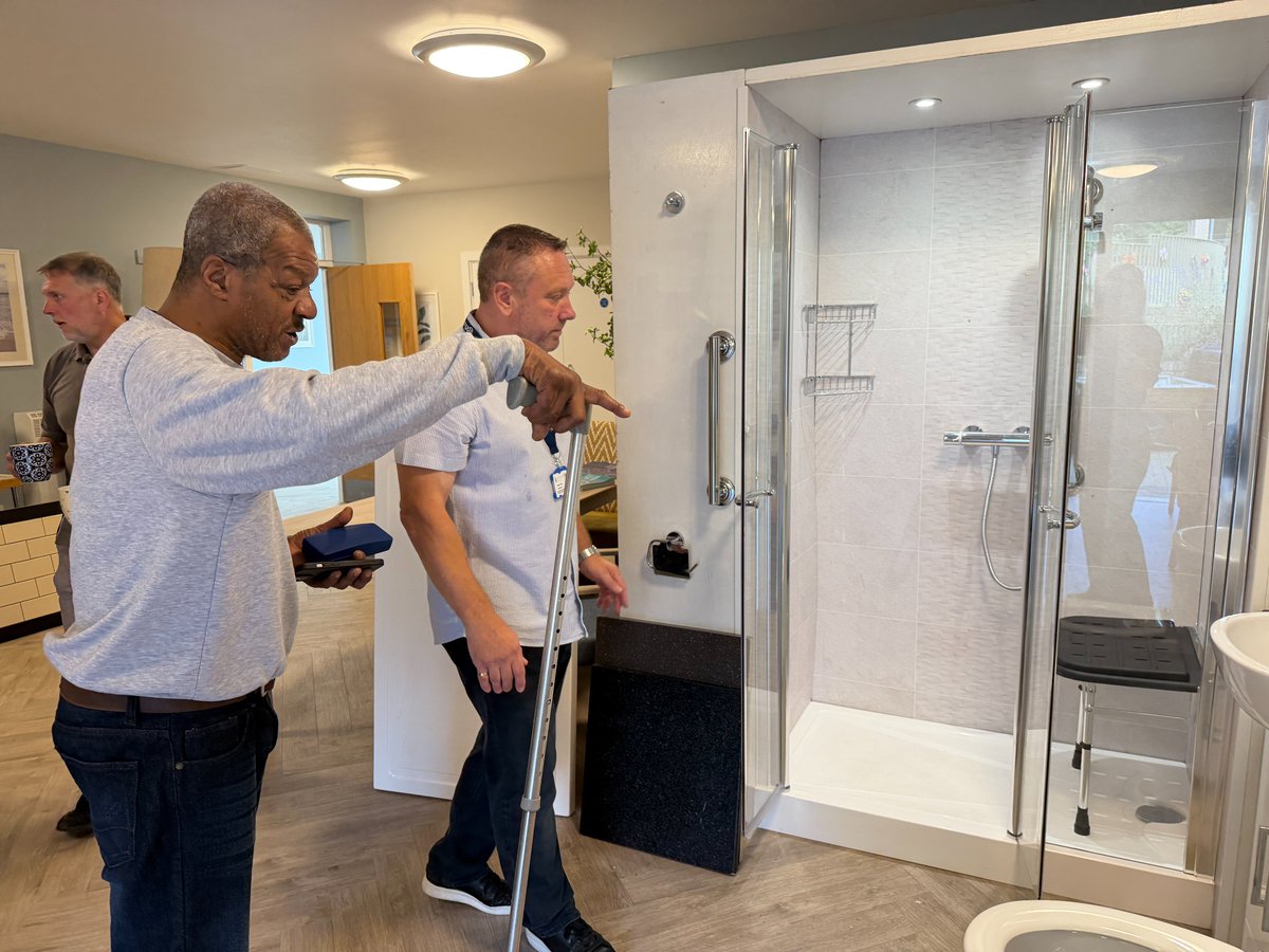 procareltd's tweet photo. 💜 Big thank you to @Housing21 for having us at their Resident Engagement Day. 

We've pulled the day, the research and why accessible bathroom adaptations matter together in our latest blog: https://t.co/hMRFZQBTxY

#Housing21 #ResidentEngagement #AccessibleHousing https://t.co/7ydyfwsah5