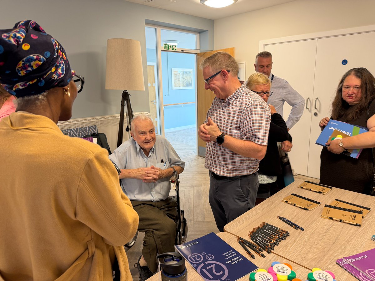 procareltd's tweet photo. 💜 Big thank you to @Housing21 for having us at their Resident Engagement Day. 

We've pulled the day, the research and why accessible bathroom adaptations matter together in our latest blog: https://t.co/hMRFZQBTxY

#Housing21 #ResidentEngagement #AccessibleHousing https://t.co/7ydyfwsah5