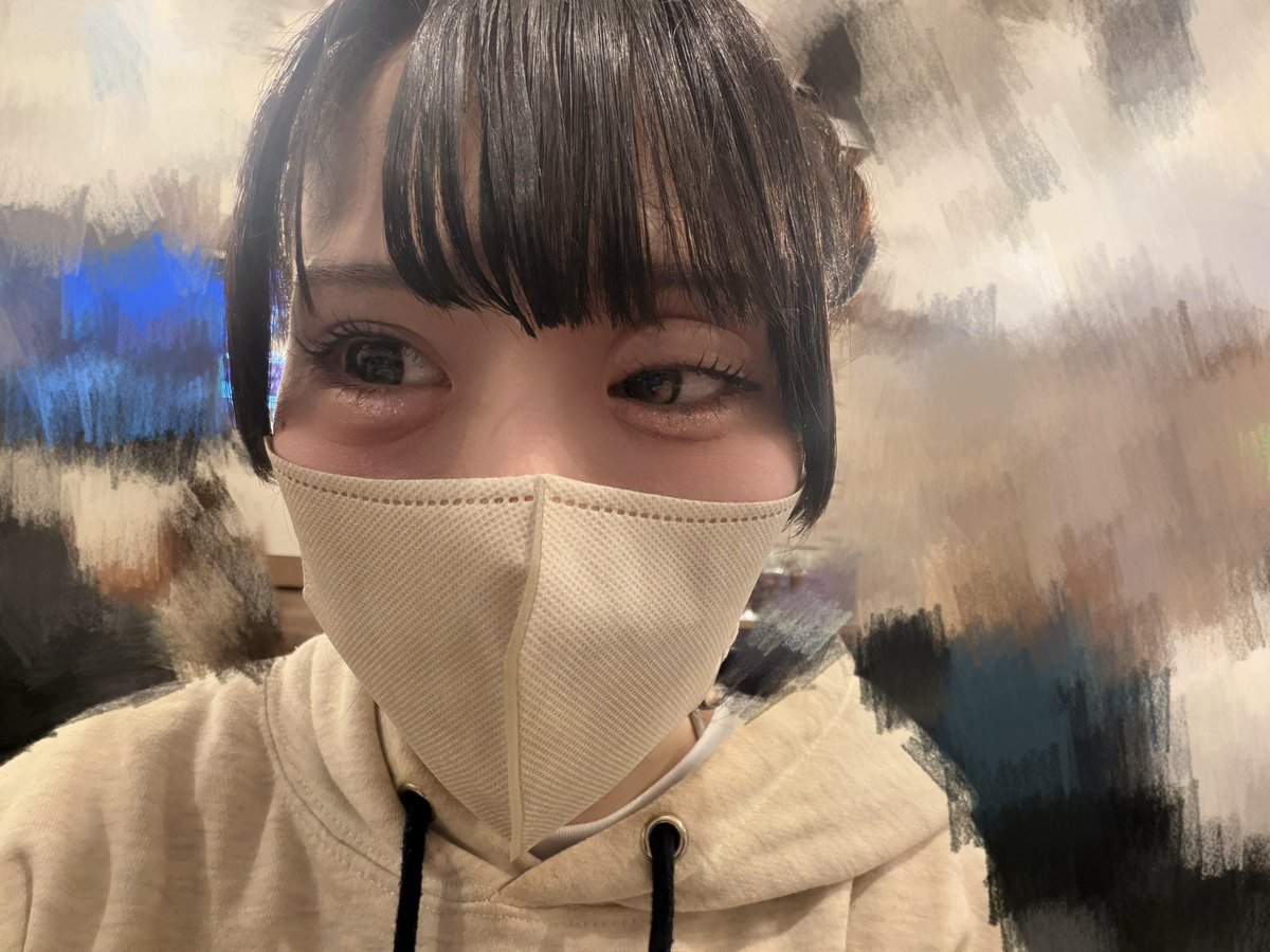Pastel_kaho's tweet photo. ライブしたらアレルギーで化け物になっちゃった。。。
ライブ前⬅️  ➡️ライブ後 https://t.co/8us8BlcVnb