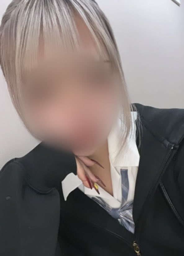 yaousama019's tweet photo. マチアプで知り合ったコンカフェ嬢

店に行って持ち帰るのもありだけど
マチアプだと無料だしコスパがいい https://t.co/QFZtk0wM78