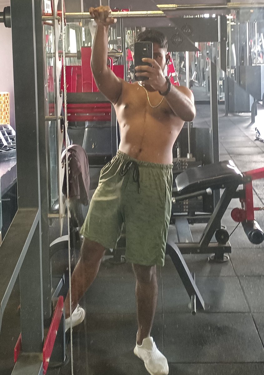 HemanthKri99447's tweet photo. @AkashhUrs Hello 👋  i want lick ur smelly armpits and suck ur stinky cock https://t.co/72vehSdkjU