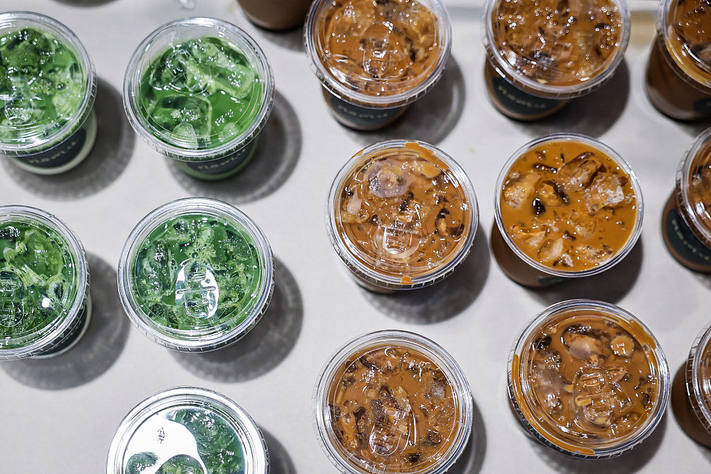 Rapporteur_FR's tweet photo. L’Europe se met au matcha chinois: La Chine intensifie sa production et remet en cause la domination du Japon sur un marché mondial en pleine expansion 

The post L’Europe se met au matcha chinois appeared first on Rapporteur FR. dlvr.​it/TVjXz0 https://t.co/VJvV6oJzaj