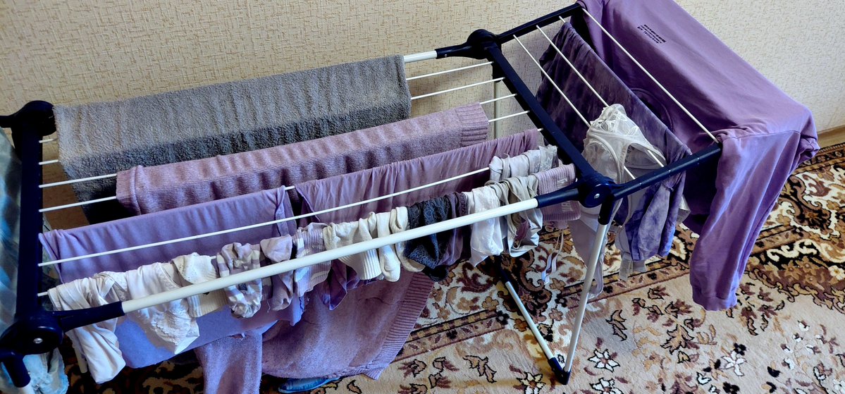 cremadifragole's tweet photo. you can’t be obsessed with a color.”
the color: https://t.co/qZ20iFs2LH