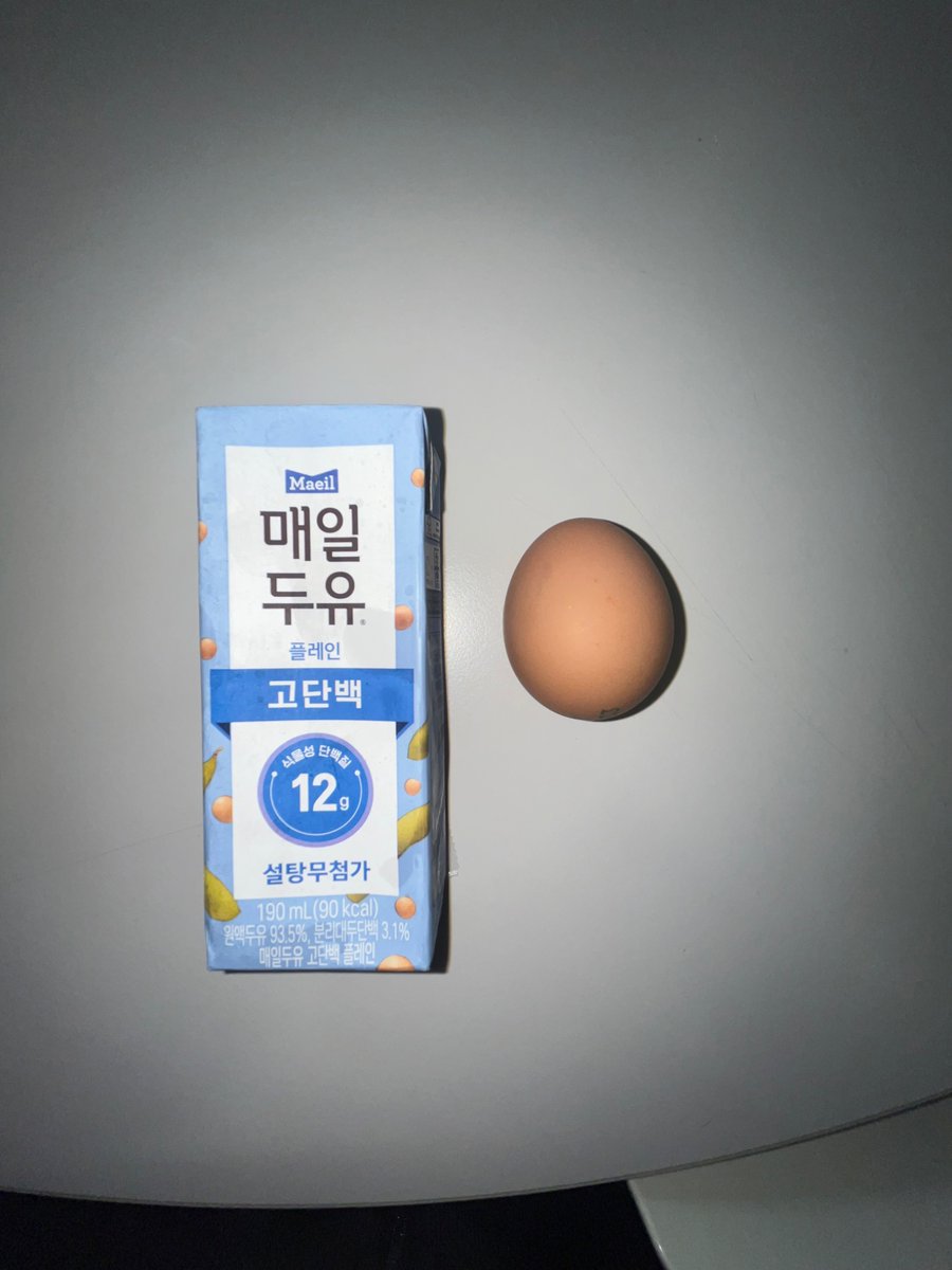 innnieats's tweet photo. 9/30 맘마 
아침 두유 구운란
점심 닭밥국김
저녁 토스트+단쉐
간식 곤약젤리 https://t.co/9Psir2rsWn