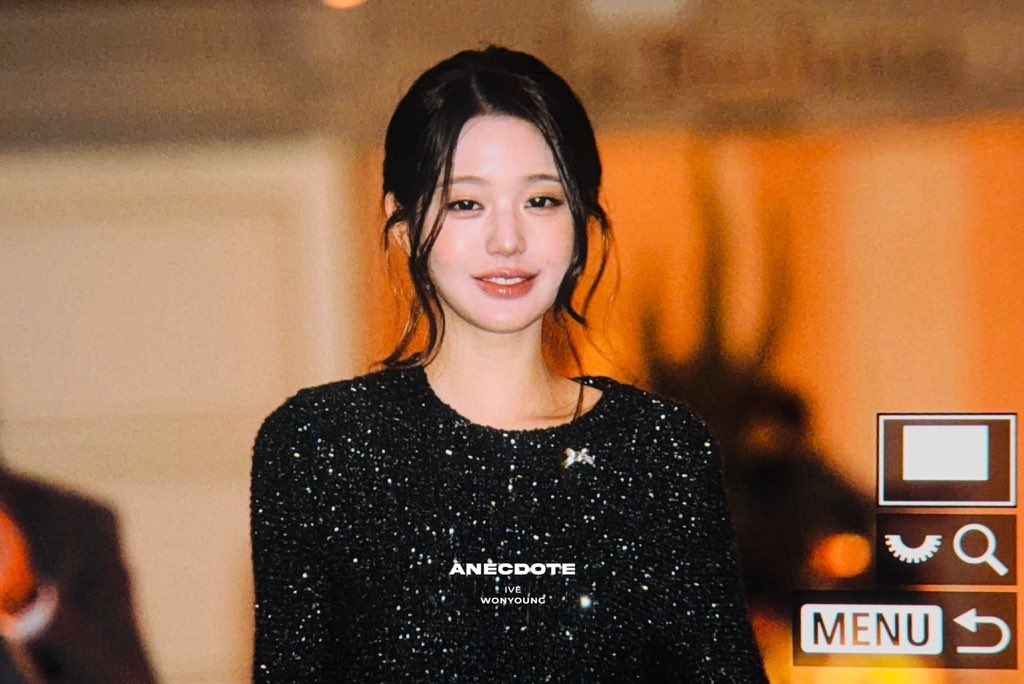ojgoi51545974's tweet photo. WONYOUNG’s “rich heiress” dinner look successfully landed on Xiaohongshu’s trending list, racking up 21.552 million views!

#WonyoungDiorSummer27
@Dior https://t.co/gBeK5uH2rO