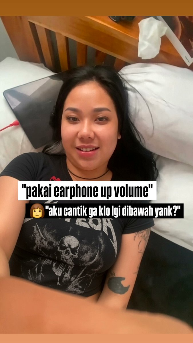 HopeMakers2's tweet photo. Dengerin pake headset ya https://t.co/FhM6ByMV9X