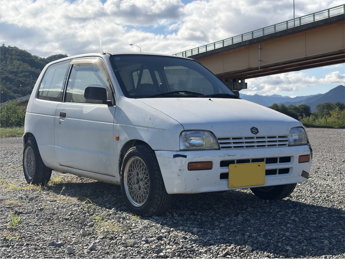 gimmedomme's tweet photo. #車売ります
訳アリ旧規格アルトバン HC11V売ります
部品取りなどに
20万円
ケージとECUなしで10万円
車検9年10月ぐらい
ドンガラ ロールバー 軽量フラホ 重ステ モンスターN1ECU
K6Aターボ載せ替え（未公認）、リアディスク（未公認）
載せ替えてから3000キロぐらい
長野県上田市から
詳細ツリー https://t.co/RXLAKn5ohU