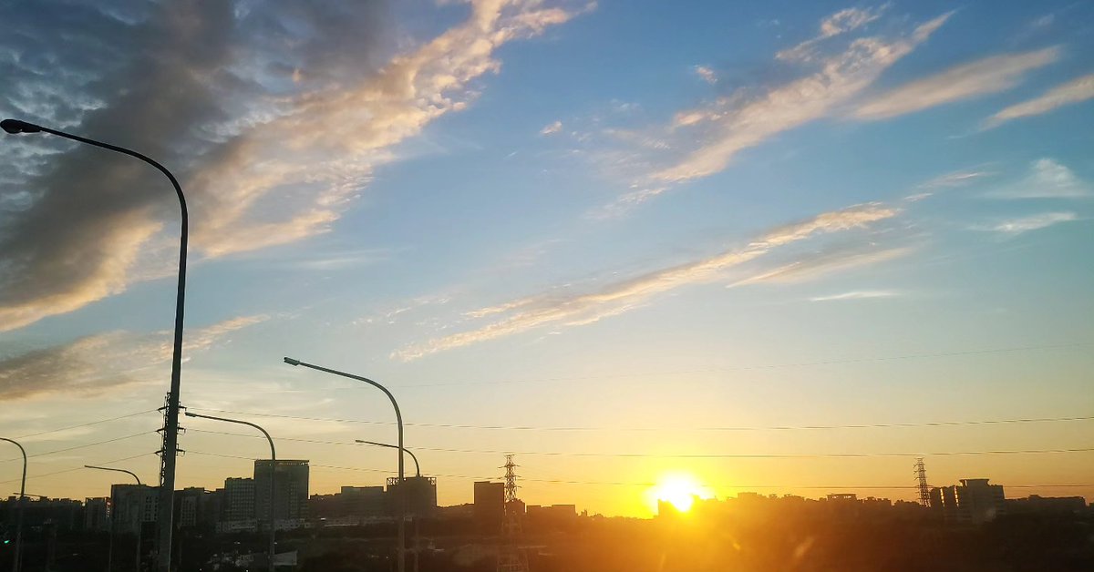 toHilf's tweet photo. 오후 5:10 https://t.co/6u3Ls5CXfr