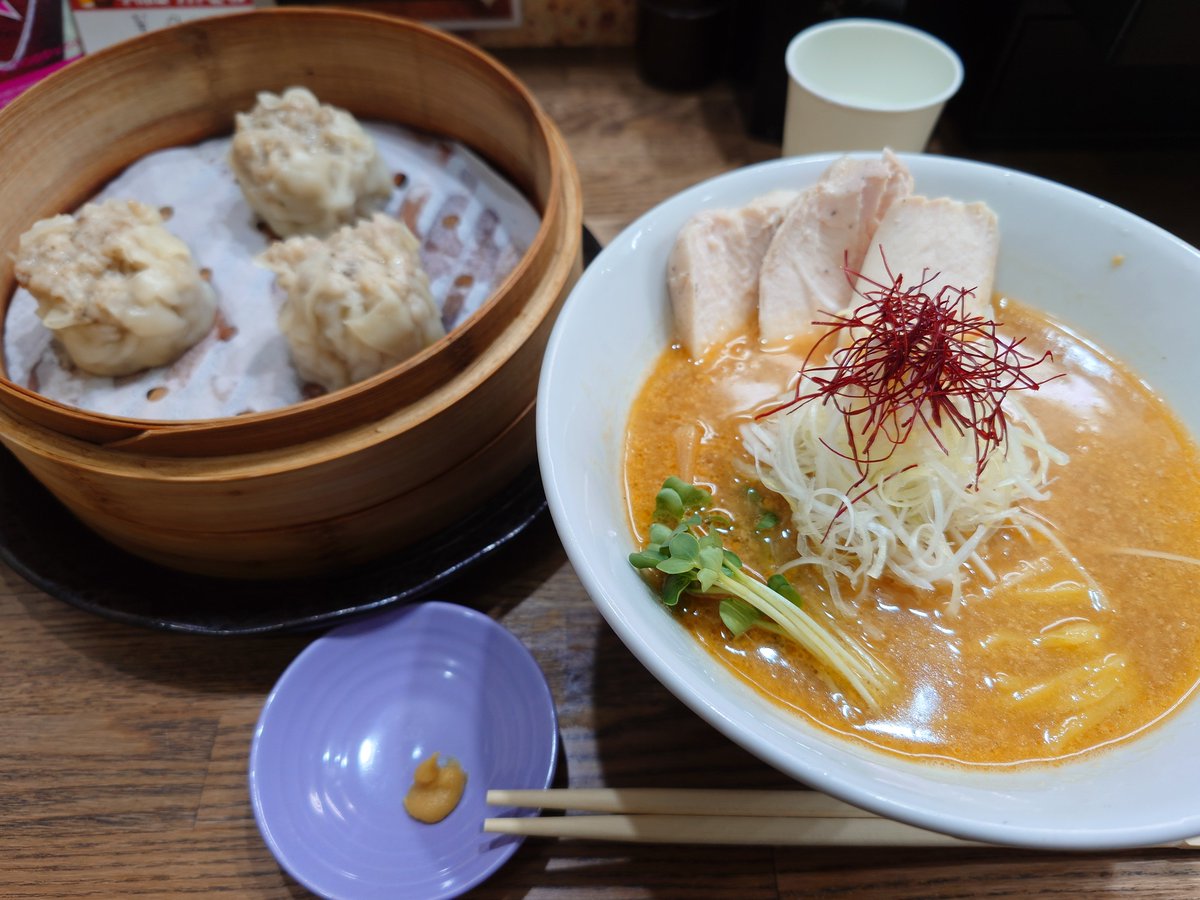 imiastar's tweet photo. 今日は髪の毛切って、ラーメン食べて、パンケーキ食べて、回転寿司食べて、充実しまくりな休みだった
感謝 https://t.co/LriXtmw1UC