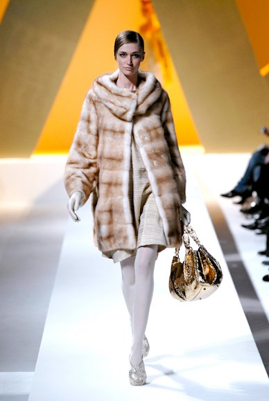 solliuv's tweet photo. moschino fall 2007 https://t.co/z7DZeWBU9U
