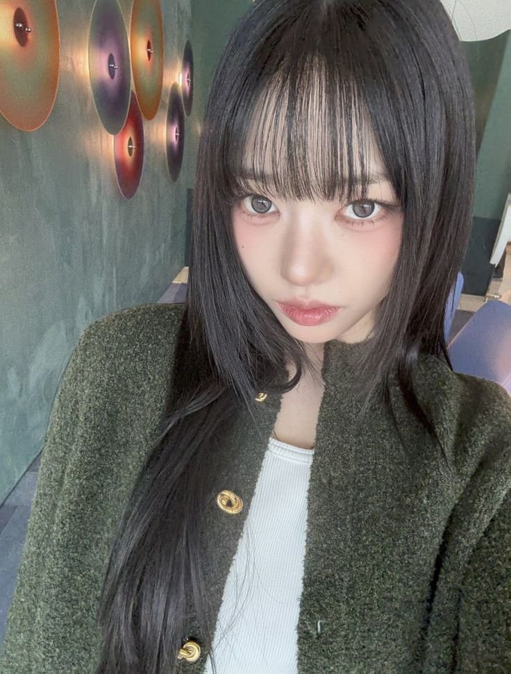 sipalingnoel's tweet photo. Hayo siapa yang bener semua? jawabannya teh sooin, teh liz, sama dd kya. Padahal sejelas itu loh. Hehe, habis ini bonus. Jam 20.33 ya. https://t.co/kPYYj1llNw