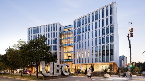 ConstructCanMag's tweet photo. UBC gets first zero-carbon building https://t.co/49njzE2fK6 #perkinswill #ubc #universityofbritishcolumbia #vancouver #zerocarbonbuilding https://t.co/nITJ6bcCH3