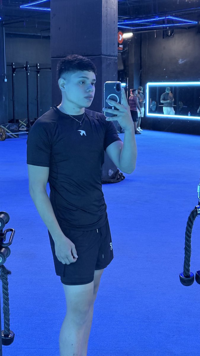 frosm0's tweet photo. se ve la evolución 💪🏻 https://t.co/WI82L0SH8c