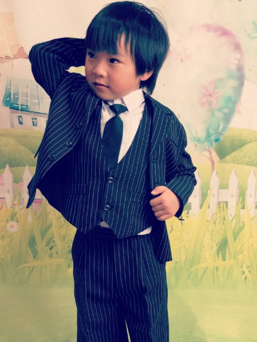 shameless2552's tweet photo. むかしのしゃめイケメンすぎないか https://t.co/LihdkKZxtF