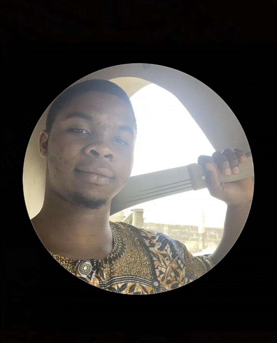 runfrommepls's tweet photo. Have you seen me? https://t.co/tfiKTOGrIS