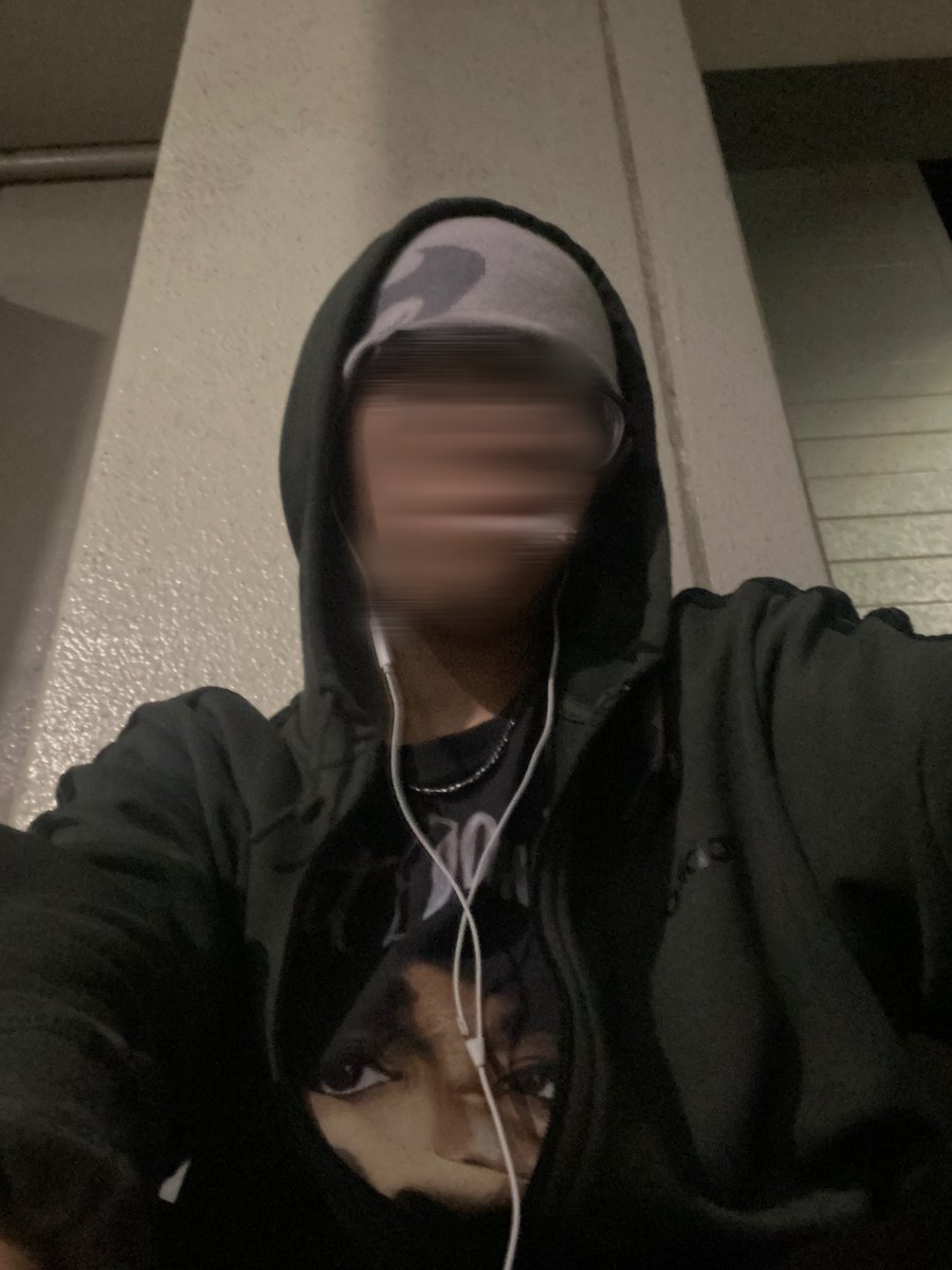 syij5d's tweet photo. #ootd #古着 https://t.co/S93zvc9LtN